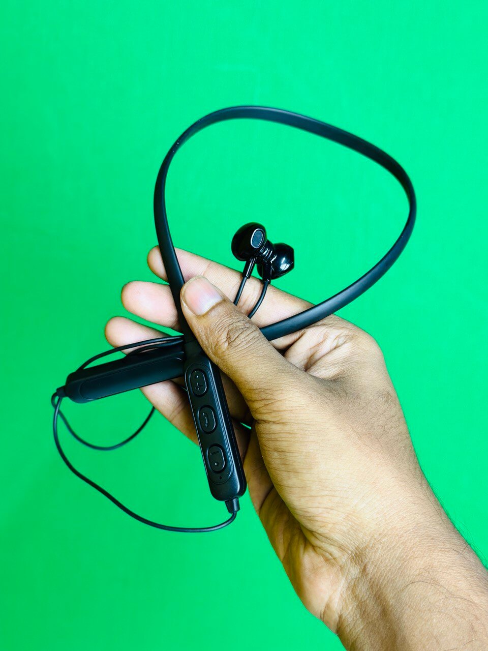 Buy 2 D10 3D RGB APP Control Rechargeable Rhythm Lights & Get 1 G8 Sports Neckband Free – Special Combo Offer in Bangladesh