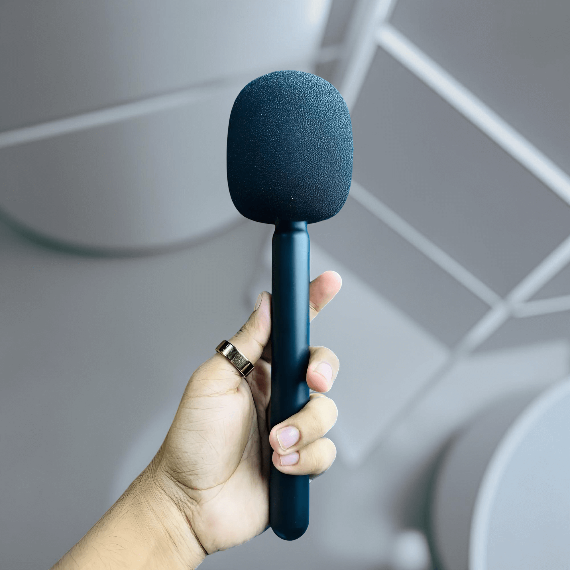 GearUP Wireless Microphone Holder for Interview (Microphone not included) in Bangladesh