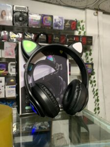 Stylish Cat Ear Headphones